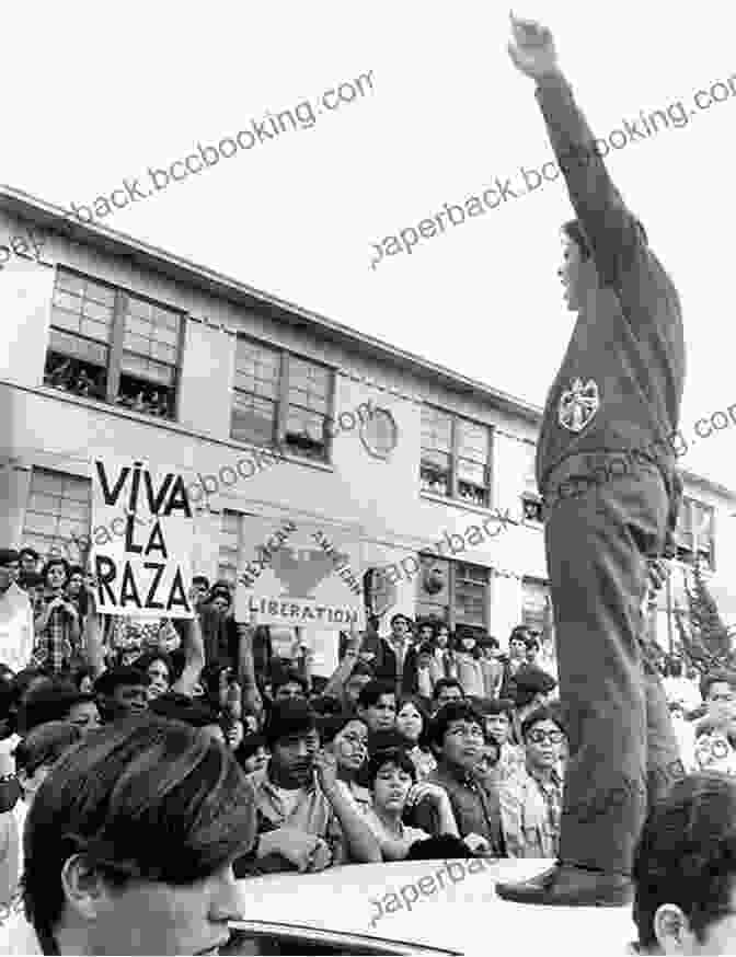 Historical Image Of Students Participating In The East Los Angeles High School Walkouts Of 1968 Blowout : Sal Castro And The Chicano Struggle For Educational Justice